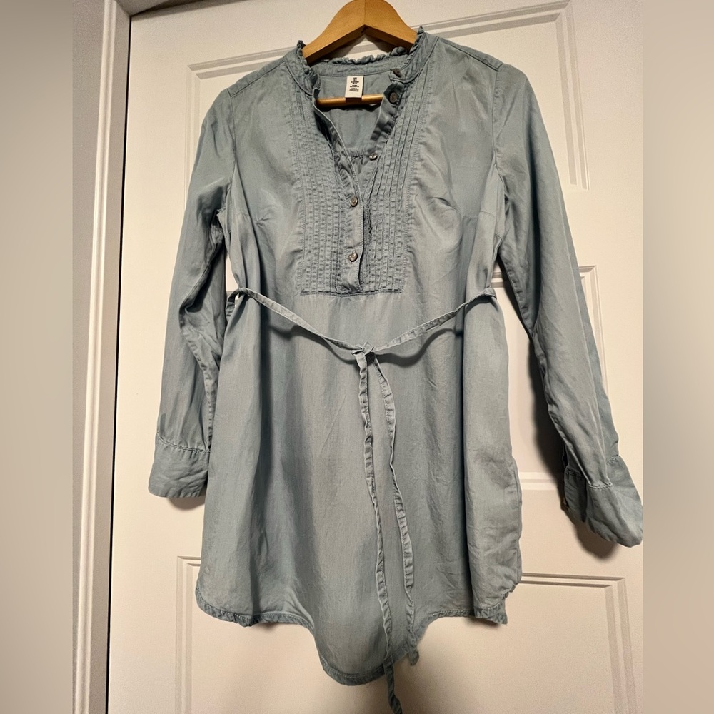 H&M Maternity Soft Denim Blouse Size M